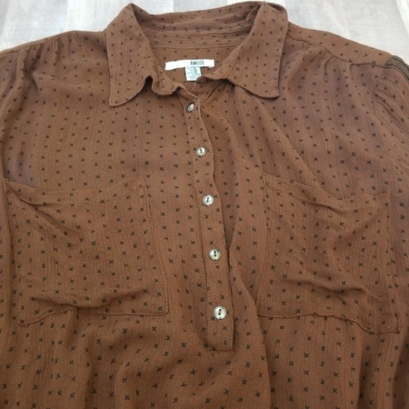 Amuse Society Brown & Black Patterned Top - Picture 3 of 5